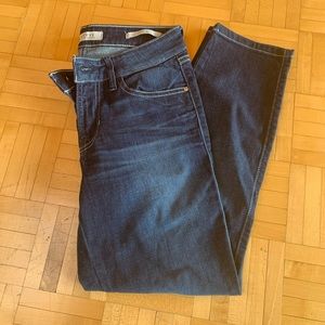 Guess cropped jeans/ Capri jeans/ size 26